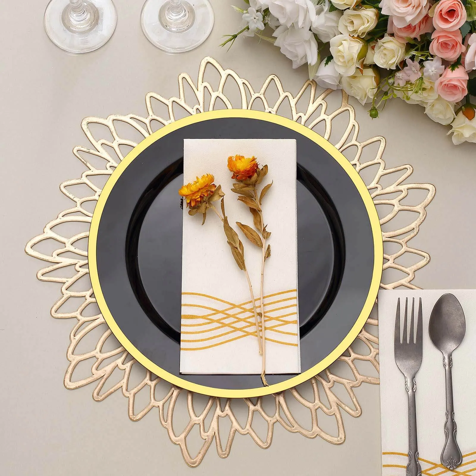10 Pack 10" Regal Black and Gold Round Plastic Dinner Plates