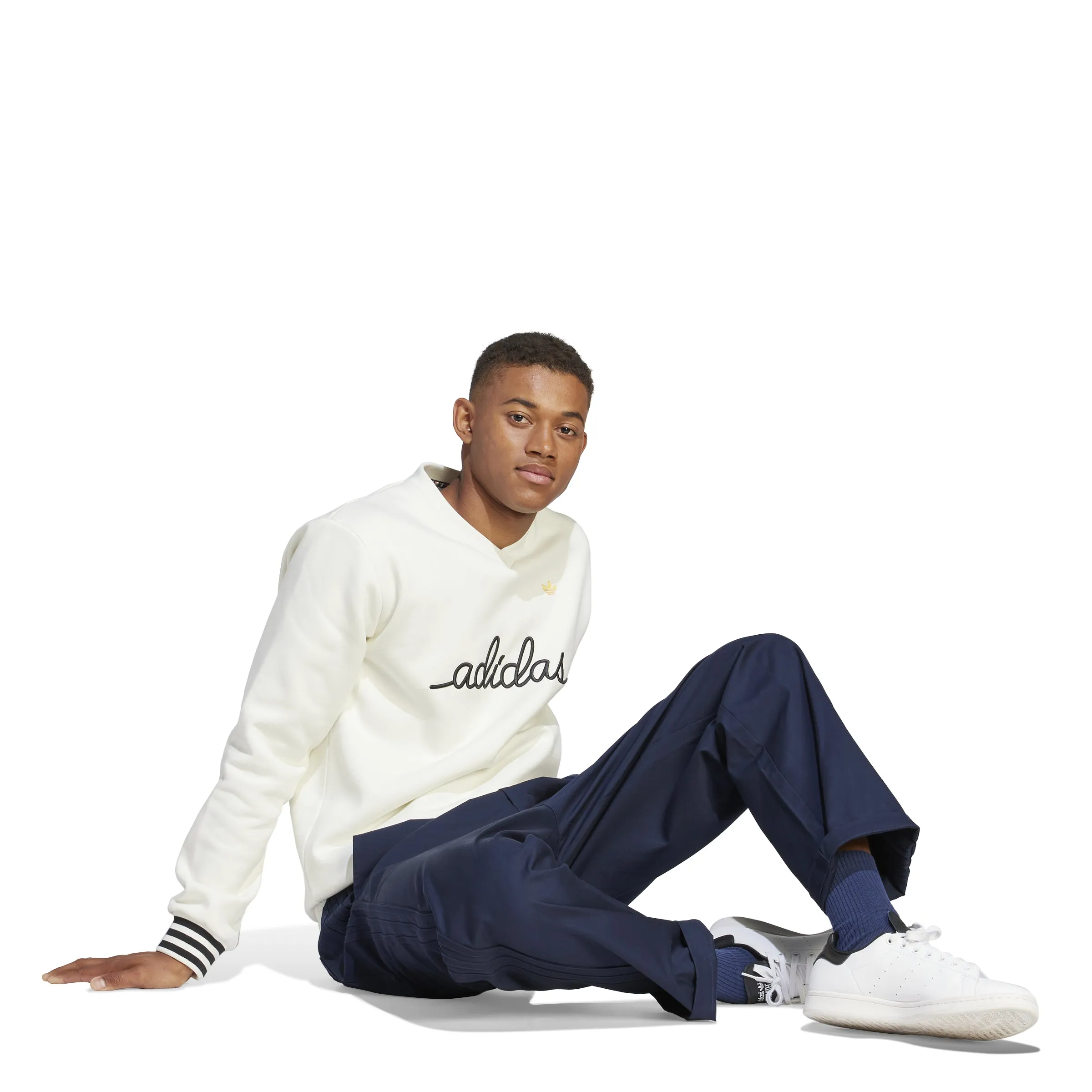 ADIDAS SWEATSHIRT