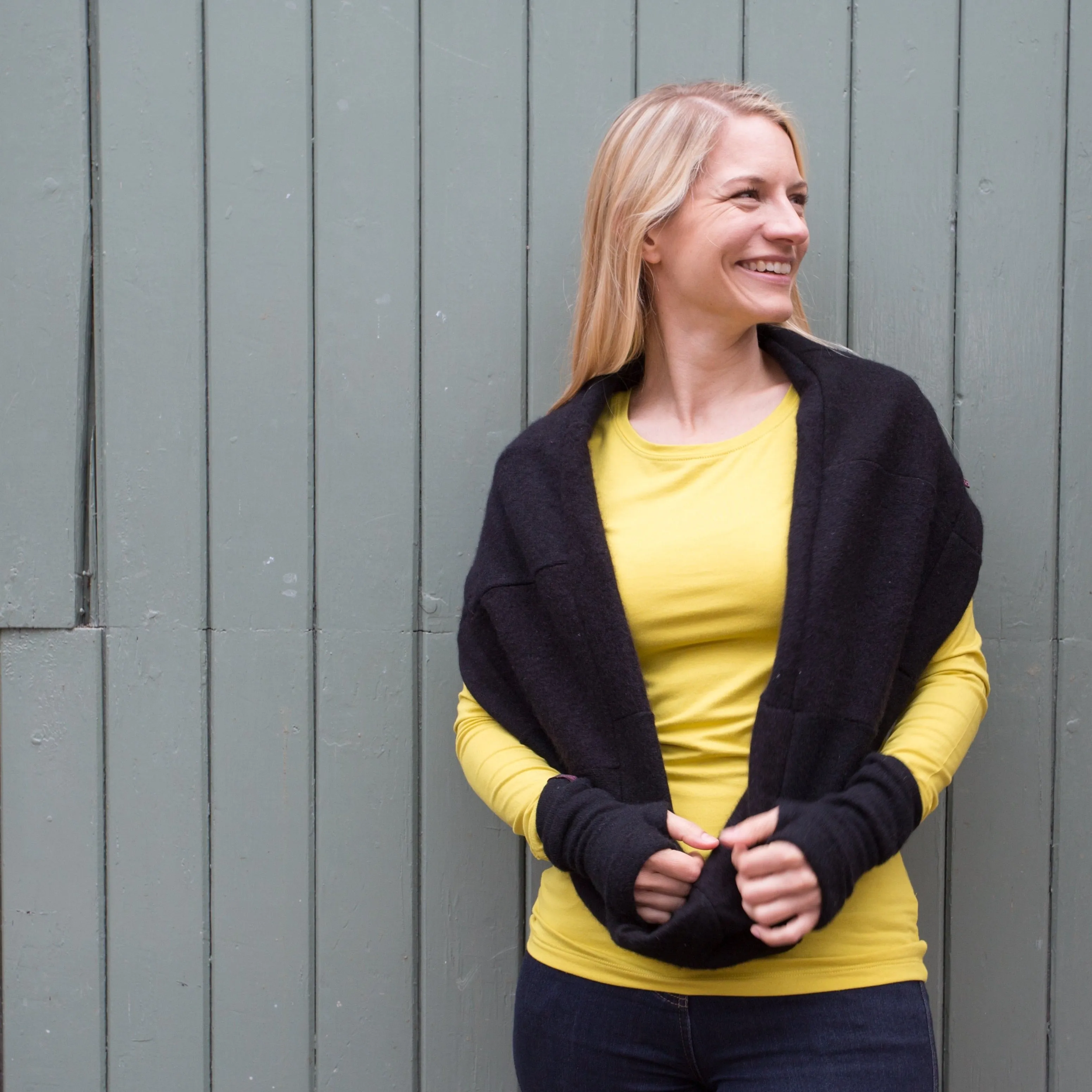 Cashmere Loop - Black