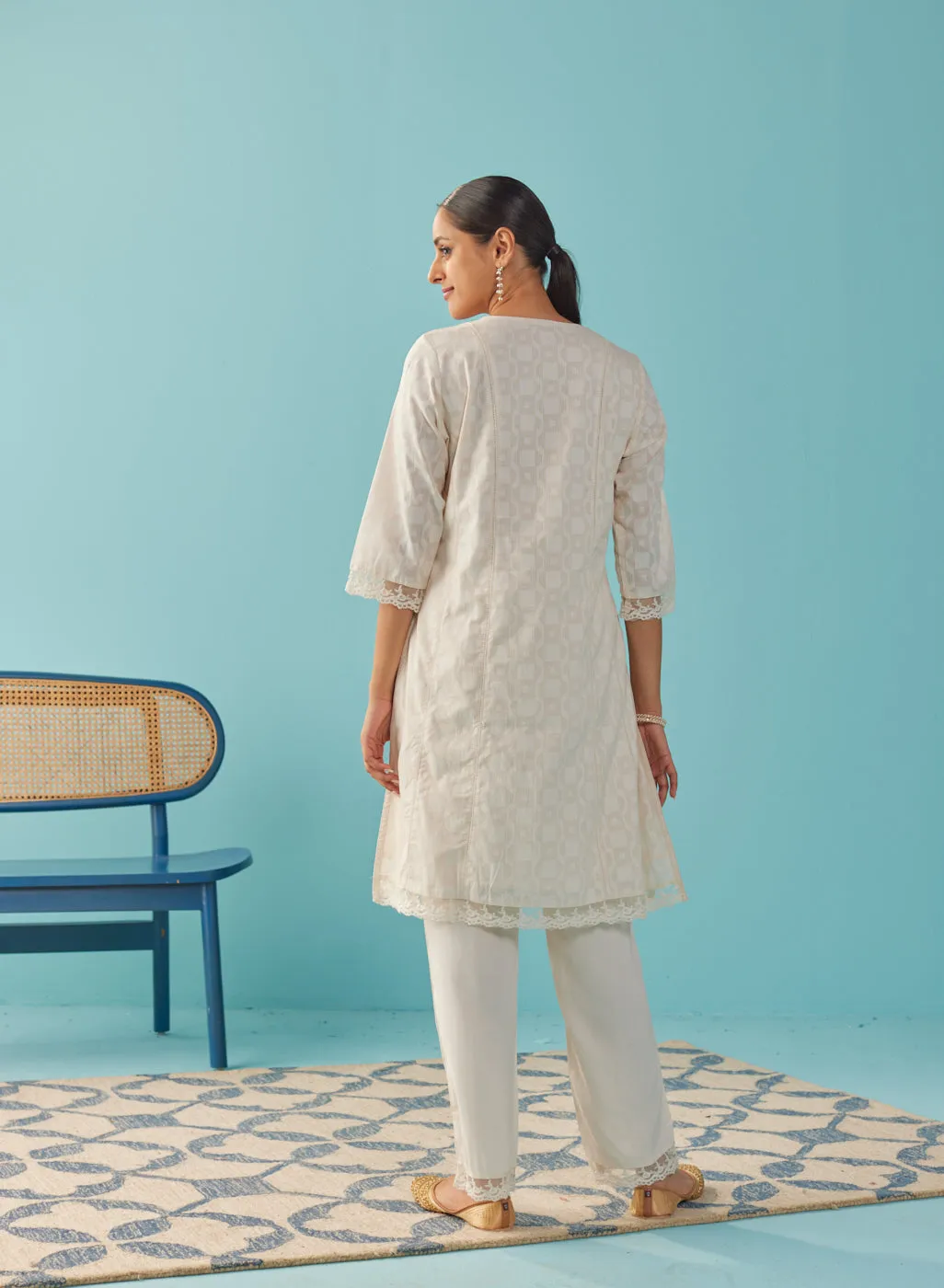 Ivory Textured Kurta set with Multicolor Embroidery