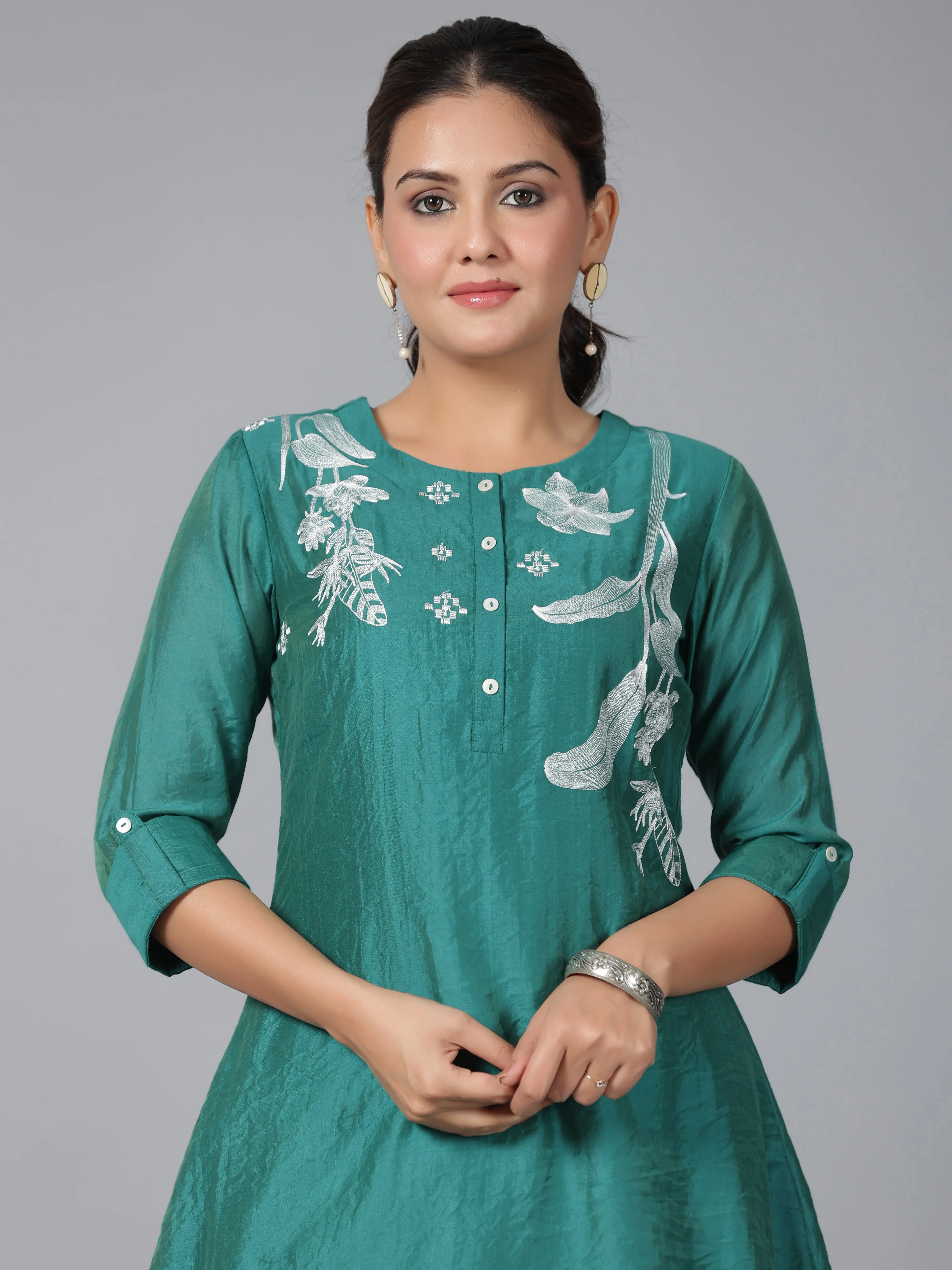 Juniper Women Green Chanderi Embroidered Co-ord  Set