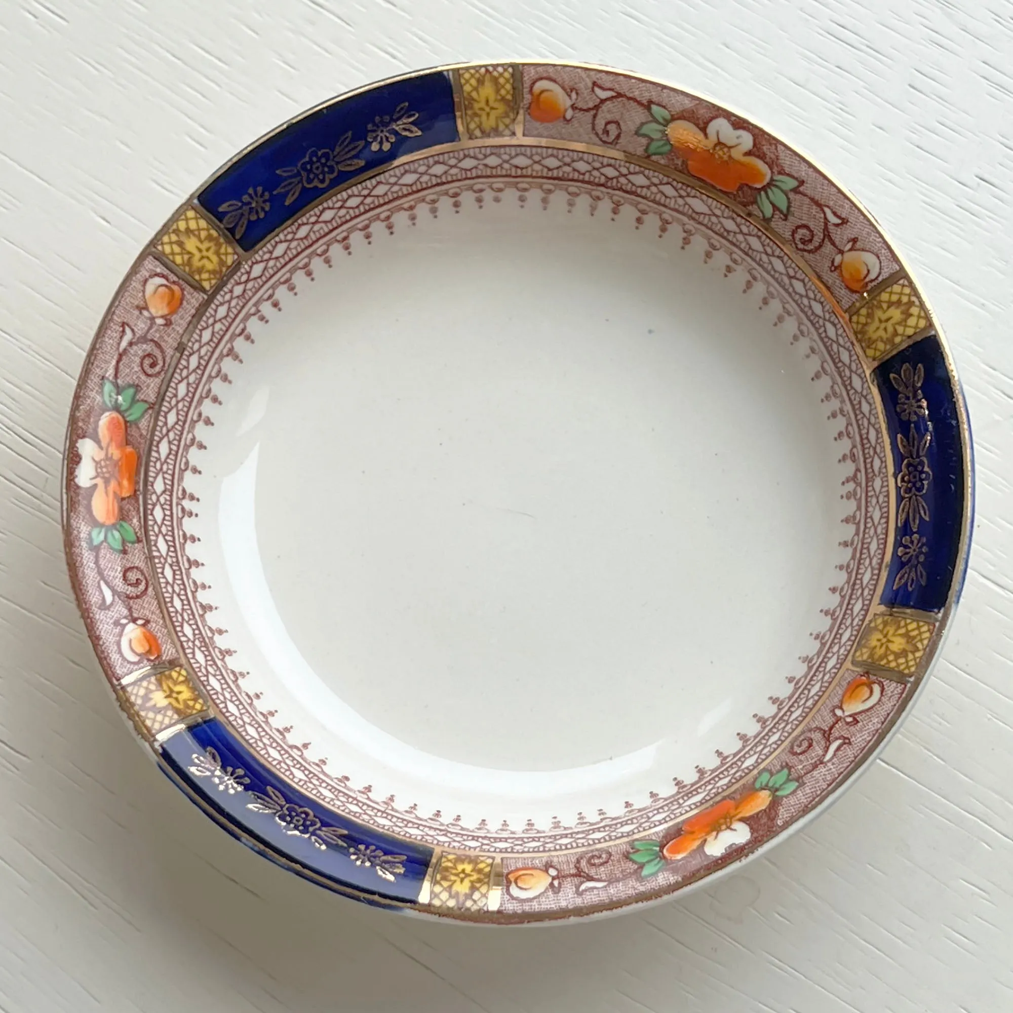 Queen Mary by J. & G. Meakin Fruit, Dessert, and Sauce Bowls 5.25 in., Set of 4